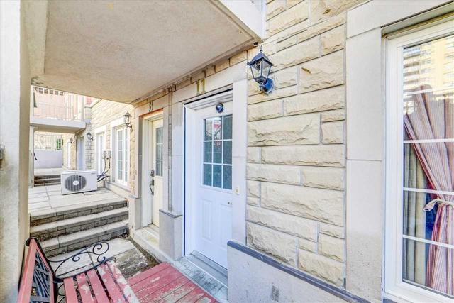 11 - 55 Cedarcroft Blvd N, Townhouse with 3 bedrooms, 2 bathrooms and 1 parking in Toronto ON | Image 21