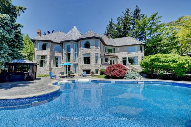 4038 Lakeshore Rd, House detached with 6 bedrooms, 10 bathrooms and 16 parking in Burlington ON | Image 35