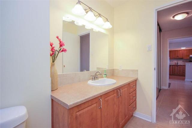820 - 20 Chesterton Drive, Condo with 2 bedrooms, 1 bathrooms and 1 parking in Ottawa ON | Image 26
