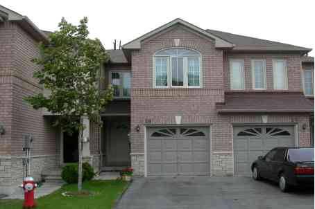 19 - 1285 Bristol Rd W, Townhouse with 3 bedrooms, 3 bathrooms and 2 parking in Mississauga ON | Image 1