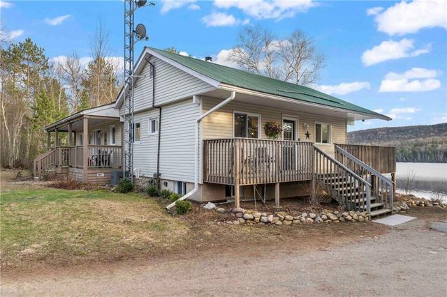 16 Mccauley Lake Road, House detached with 3 bedrooms, 3 bathrooms and 10 parking in South Algonquin ON | Image 5