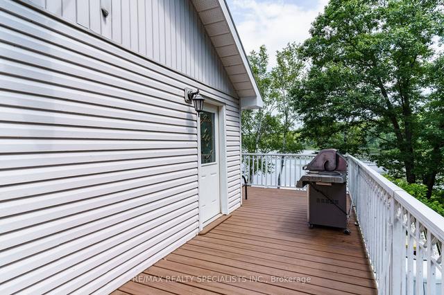 1060 Hammond Rd W, House detached with 3 bedrooms, 2 bathrooms and 6 parking in Lake of Bays ON | Image 14