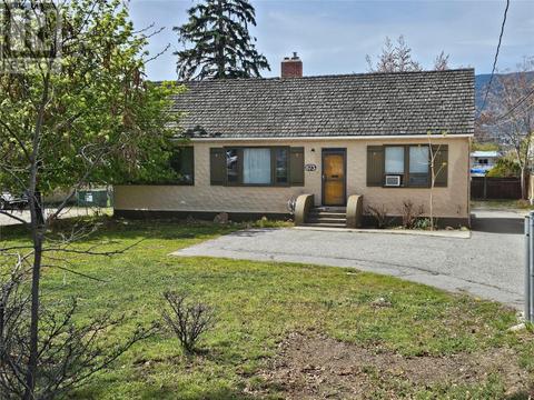 873 Main Street, House detached with 3 bedrooms, 2 bathrooms and 12 parking in Penticton BC | Card Image