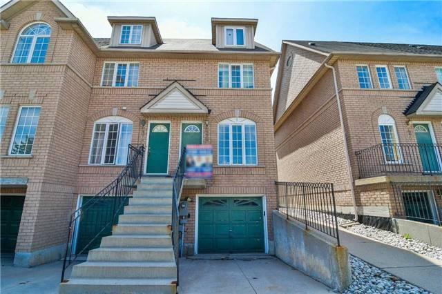29 - 75 Strathaven Dr, Townhouse with 3 bedrooms, 3 bathrooms and 1 parking in Mississauga ON | Image 1