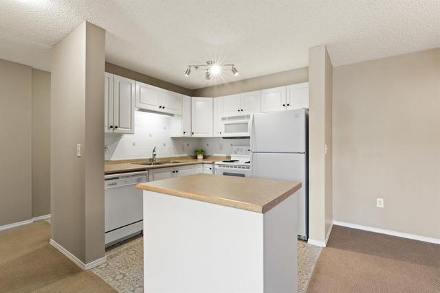 2203 - 2000 Millrise Point Sw, Condo with 2 bedrooms, 2 bathrooms and 1 parking in Calgary AB | Image 21