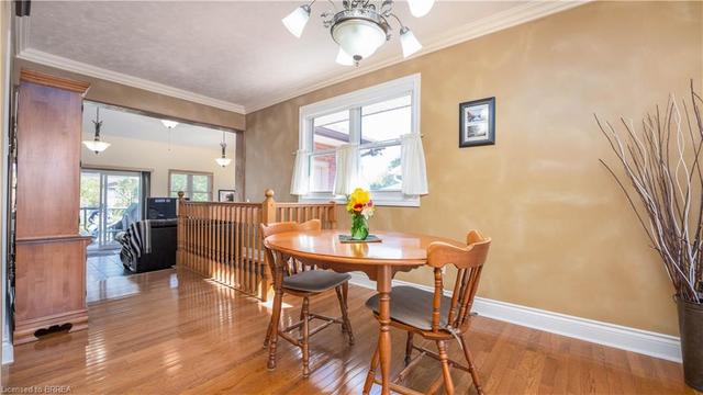 7 Kathleen Street, House detached with 3 bedrooms, 1 bathrooms and null parking in Brant ON | Image 10