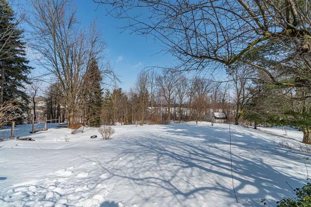 10805 Fourth Line, House detached with 3 bedrooms, 4 bathrooms and 12 parking in Halton Hills ON | Image 32