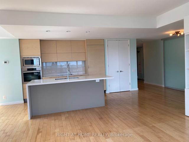 407 - 390 Cherry St, Condo with 3 bedrooms, 2 bathrooms and 1 parking in Toronto ON | Image 5