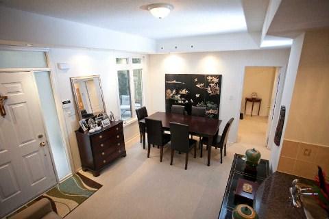 th11 - 78 Carr St, Townhouse with 2 bedrooms, 2 bathrooms and 1 parking in Toronto ON | Image 7