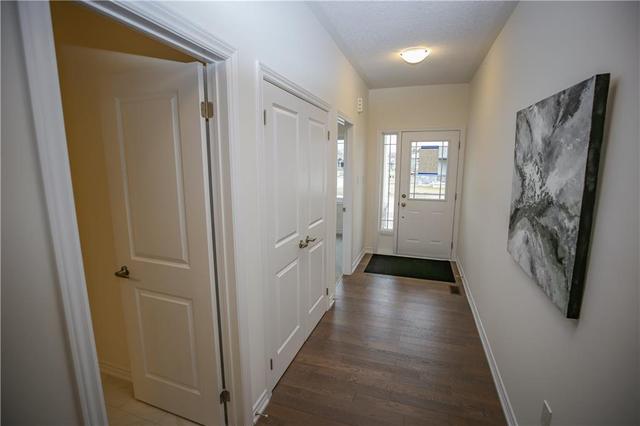 146 Adley Drive, Townhouse with 2 bedrooms, 2 bathrooms and 3 parking in Brockville ON | Image 2