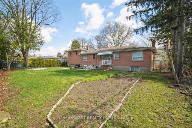 50 Claywood Rd, House detached with 4 bedrooms, 3 bathrooms and 8 parking in Toronto ON | Image 8