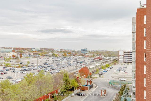 709 - 50 Old Mill Rd N, Condo with 1 bedrooms, 1 bathrooms and 2 parking in Oakville ON | Image 19