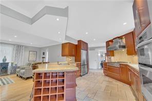 12 Hope Cres, House detached with 4 bedrooms, 3 bathrooms and 8 parking in Belleville ON | Image 4