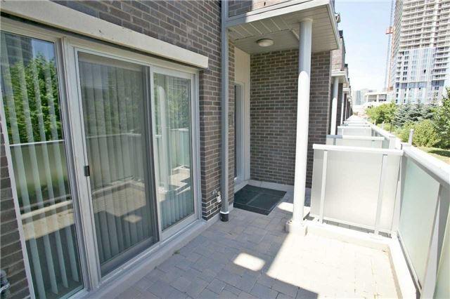 th3 - 330 Village Green Sq, Townhouse with 3 bedrooms, 3 bathrooms and 2 parking in Toronto ON | Image 19