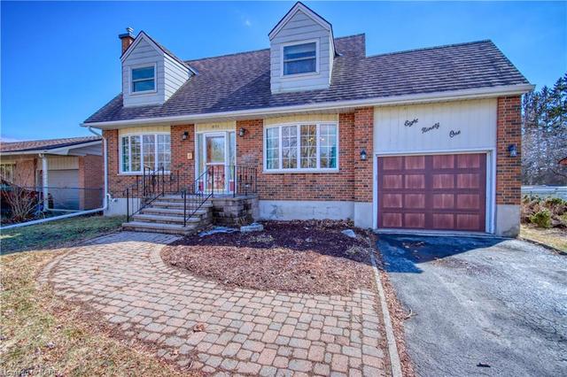 891 Everitt Avenue, House detached with 3 bedrooms, 1 bathrooms and 3 parking in Kingston ON | Image 2