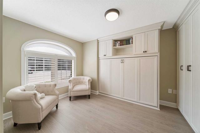 104e - 216 Plains Rd W, Condo with 2 bedrooms, 2 bathrooms and 2 parking in Burlington ON | Image 16