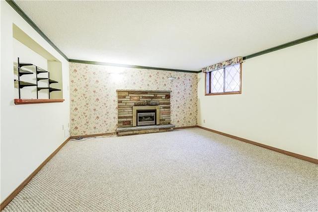 4459 Rogers Road, House detached with 4 bedrooms, 2 bathrooms and 3 parking in Burlington ON | Image 16