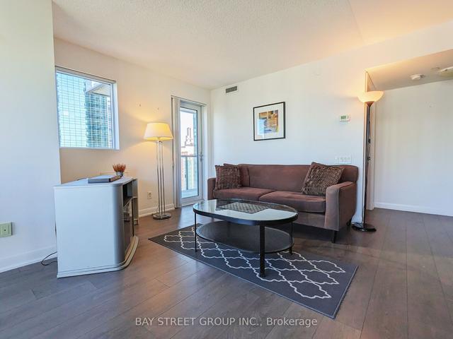 1812 - 5168 Yonge St, Condo with 2 bedrooms, 2 bathrooms and 1 parking in Toronto ON | Image 25