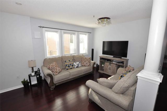55 - 833 Scollard Crt, Townhouse with 3 bedrooms, 3 bathrooms and 2 parking in Mississauga ON | Image 21