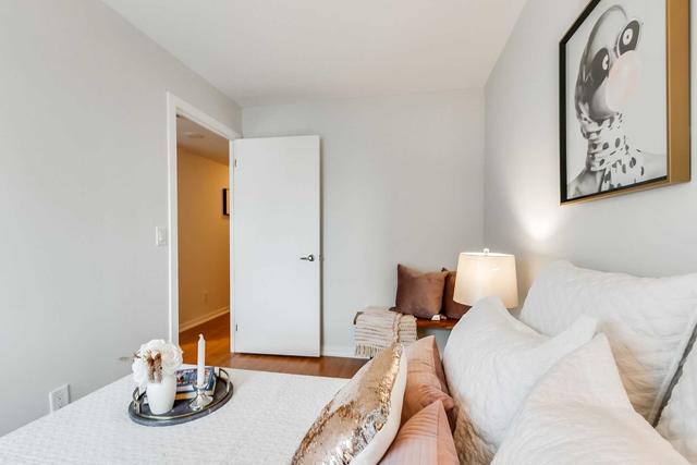 1020 - 38 Joe Shuster Way, Condo with 1 bedrooms, 1 bathrooms and 0 parking in Toronto ON | Image 9