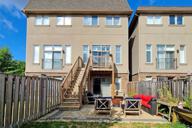 1b Bowsprit Ave, House semidetached with 3 bedrooms, 3 bathrooms and 2 parking in Toronto ON | Image 32