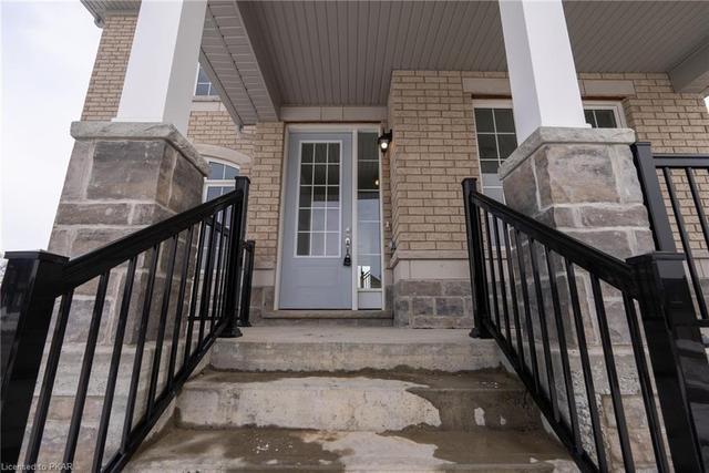 5 Golden Meadows Drive, House detached with 4 bedrooms, 3 bathrooms and 9 parking in Otonabee South Monaghan ON | Image 12