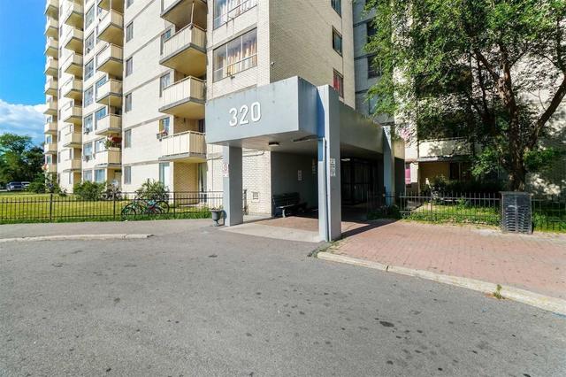 2105 - 320 Dixon Rd, Condo with 2 bedrooms, 1 bathrooms and 1 parking in Toronto ON | Image 1