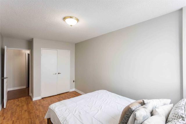 601 - 1950 Kennedy Rd, Condo with 3 bedrooms, 1 bathrooms and 1 parking in Toronto ON | Image 8