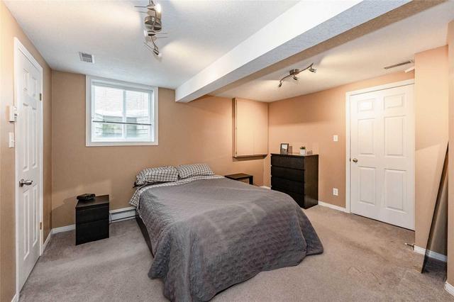 43 Abbeywood Cres, House detached with 4 bedrooms, 4 bathrooms and 4 parking in Guelph ON | Image 32