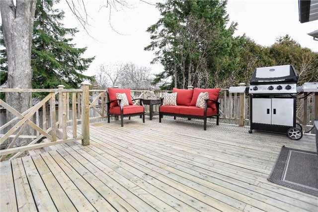 404 Amstel Crt, House detached with 3 bedrooms, 3 bathrooms and 4 parking in Oshawa ON | Image 18