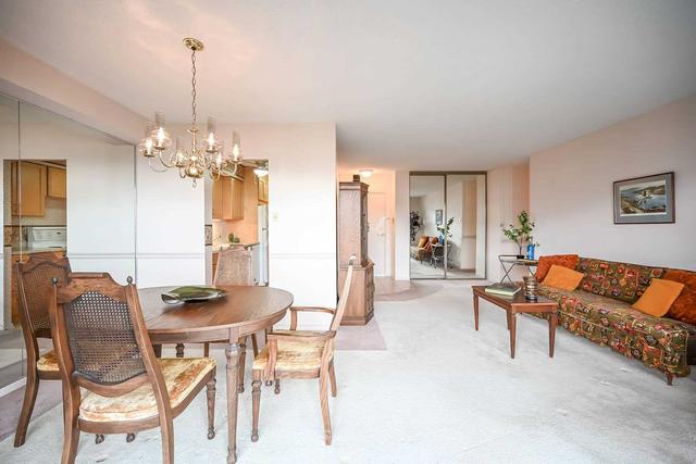 1408 - 1964 Main St W, Condo with 3 bedrooms, 2 bathrooms and 1 parking in Hamilton ON | Image 4