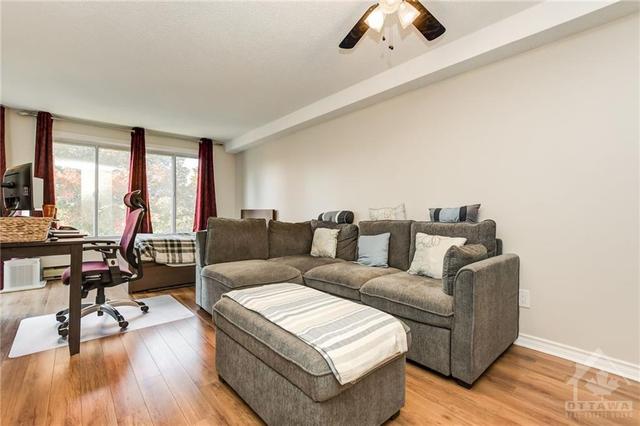 306 - 6376 Bilberry Drive, Condo with 1 bedrooms, 1 bathrooms and 1 parking in Ottawa ON | Image 5