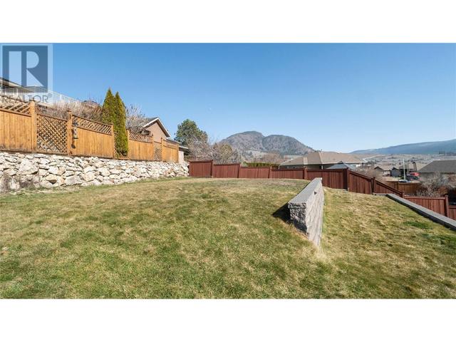 1486 Wilmot Avenue, House detached with 4 bedrooms, 3 bathrooms and 4 parking in Kelowna BC | Image 46