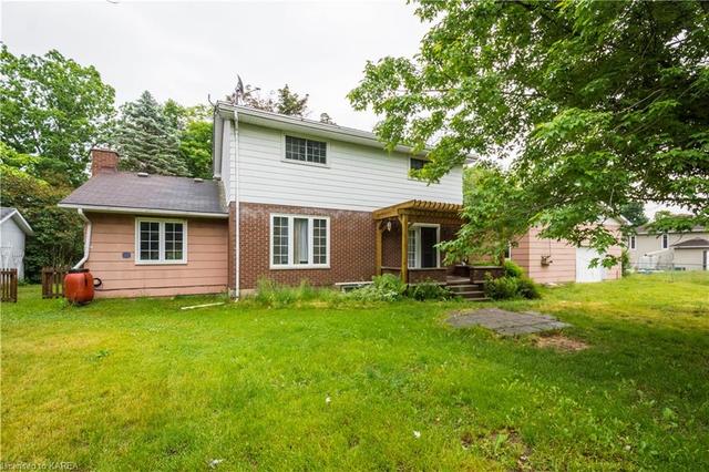 584 Trenton Frankford Road, House detached with 4 bedrooms, 1 bathrooms and null parking in Quinte West ON | Image 21
