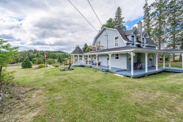 560 Rowanwood Rd, House detached with 3 bedrooms, 2 bathrooms and 5 parking in Huntsville ON | Image 22