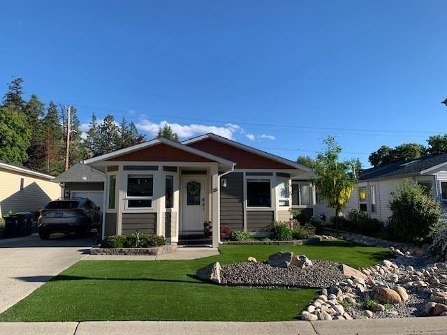 15 - 17017 Snow Ave, House detached with 3 bedrooms, 2 bathrooms and 3 parking in Summerland BC | Image 1