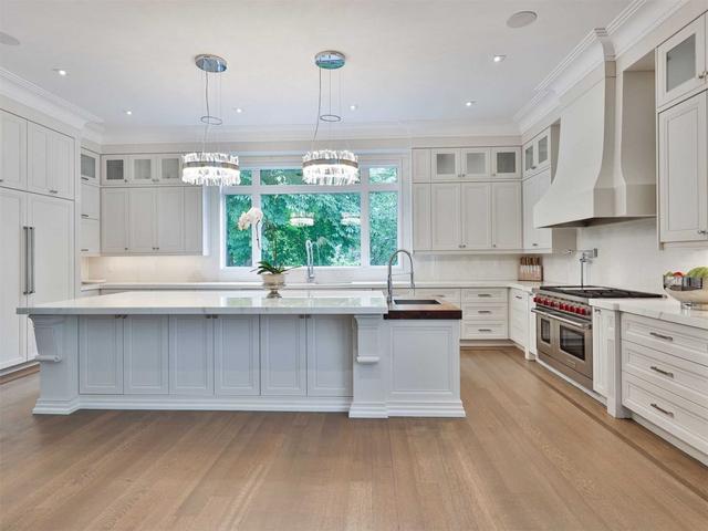 382 Old Yonge St, House detached with 6 bedrooms, 13 bathrooms and 16 parking in Toronto ON | Image 35