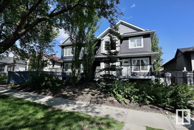 4 - 12207 96 St Nw, House attached with 3 bedrooms, 2 bathrooms and null parking in Edmonton AB | Image 16