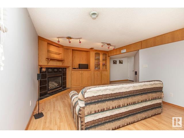 2212 133a Av Nw, House detached with 5 bedrooms, 3 bathrooms and null parking in Edmonton AB | Image 28