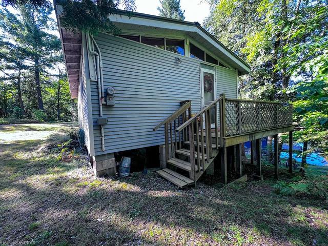 14 Fire Route 94c, House detached with 2 bedrooms, 1 bathrooms and 4 parking in Trent Lakes ON | Image 12