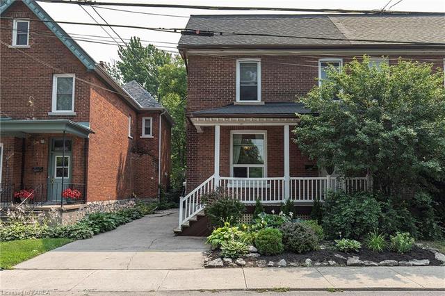 417 Albert Street, House semidetached with 6 bedrooms, 2 bathrooms and 2 parking in Kingston ON | Image 1