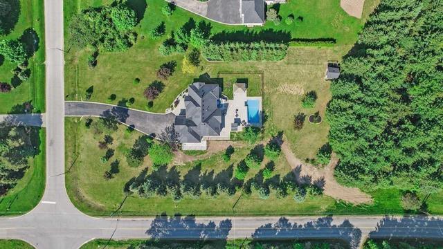69 Rowley Dr, House detached with 3 bedrooms, 4 bathrooms and 13 parking in Caledon ON | Image 29
