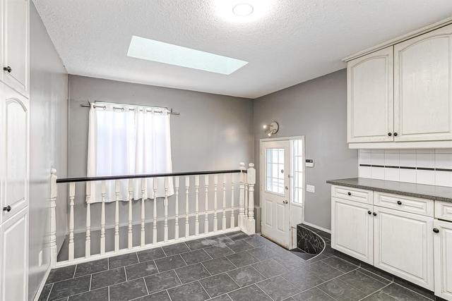 126 Marwood Circle Ne, House detached with 3 bedrooms, 1 bathrooms and 4 parking in Calgary AB | Image 5