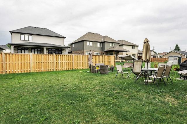 7732 Shaw St, House attached with 3 bedrooms, 3 bathrooms and 6 parking in Niagara Falls ON | Image 19