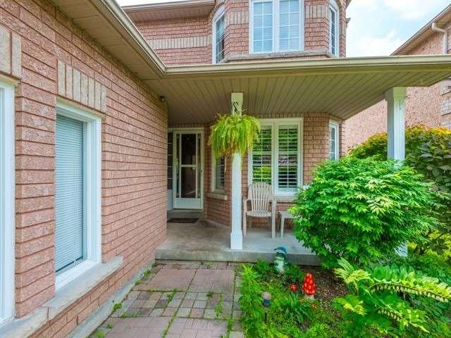 11 Annie Cres, House detached with 4 bedrooms, 3 bathrooms and 4 parking in Ajax ON | Image 22