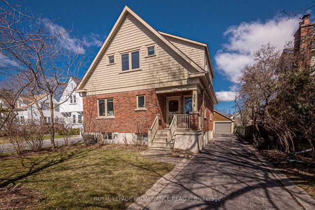 805 Johnson St, House detached with 3 bedrooms, 3 bathrooms and 6 parking in Kingston ON | Image 1