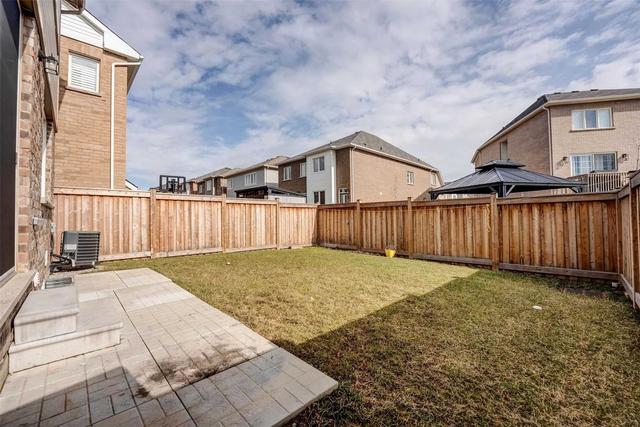 1313 Leger Way, House detached with 3 bedrooms, 4 bathrooms and 3 parking in Milton ON | Image 33