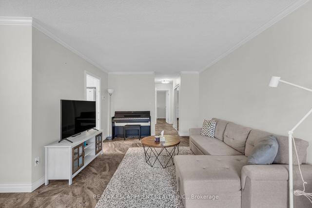 202 - 23 Main St, Condo with 2 bedrooms, 1 bathrooms and 1 parking in Hamilton ON | Image 3