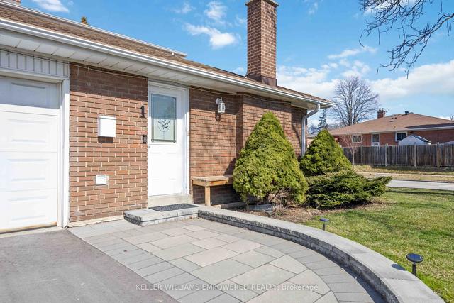 1 Weatherstone Cres, House detached with 4 bedrooms, 4 bathrooms and 4 parking in Toronto ON | Image 23
