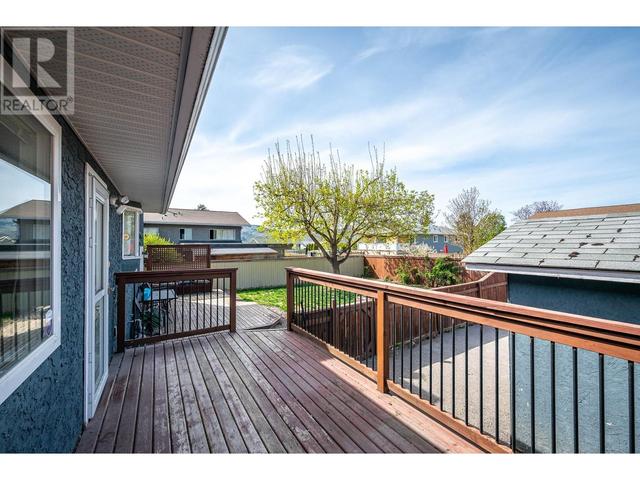 1209 36 Avenue, House detached with 3 bedrooms, 2 bathrooms and 2 parking in Vernon BC | Image 22